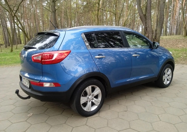 Kia Sportage cena 37990 przebieg: 143700, rok produkcji 2010 z Trzcianka małe 277